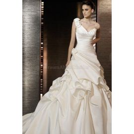 Pick-up abito da sposa moderno di lusso con velo